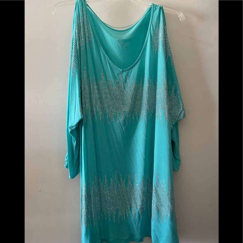 INC Woman tunic aqua with silver embellishments 2X